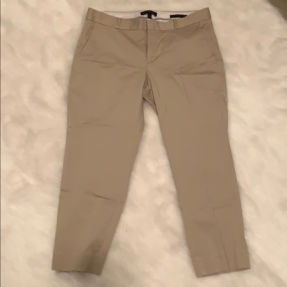 Banana Republic Avery Khaki Pant - Picture 1 of 6
